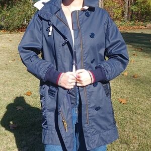 Women’s Guess Navy Blue rubberized rain Jacket, size XS